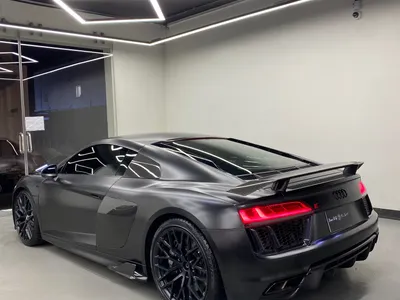 2017 اودي ار 8 في 10 بلس