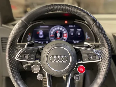 2017 اودي ار 8 في 10 بلس