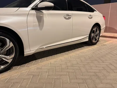 2018 هوندا اكورد اي اكس ال