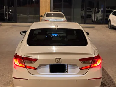 2018 هوندا اكورد اي اكس ال