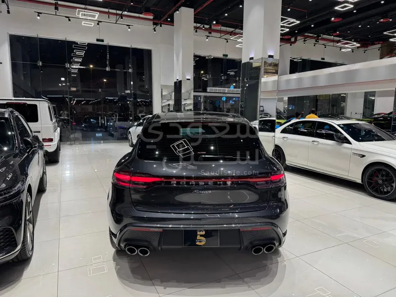 2024 بورش ماكان