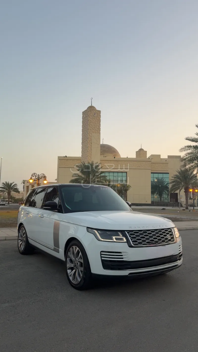 2020 لاند روفر رينج روفر فوج اس اي