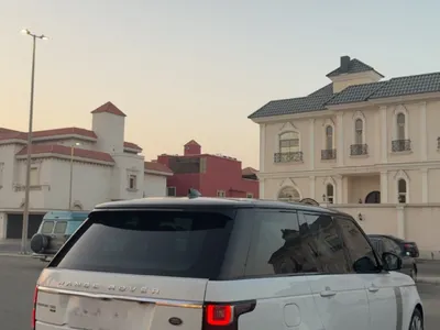 2020 لاند روفر رينج روفر فوج اس اي