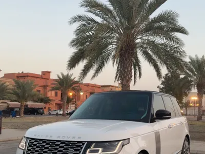 2020 لاند روفر رينج روفر فوج اس اي