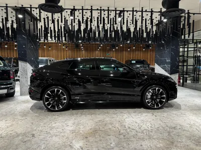 2023 لمبرجيني اوروس اس