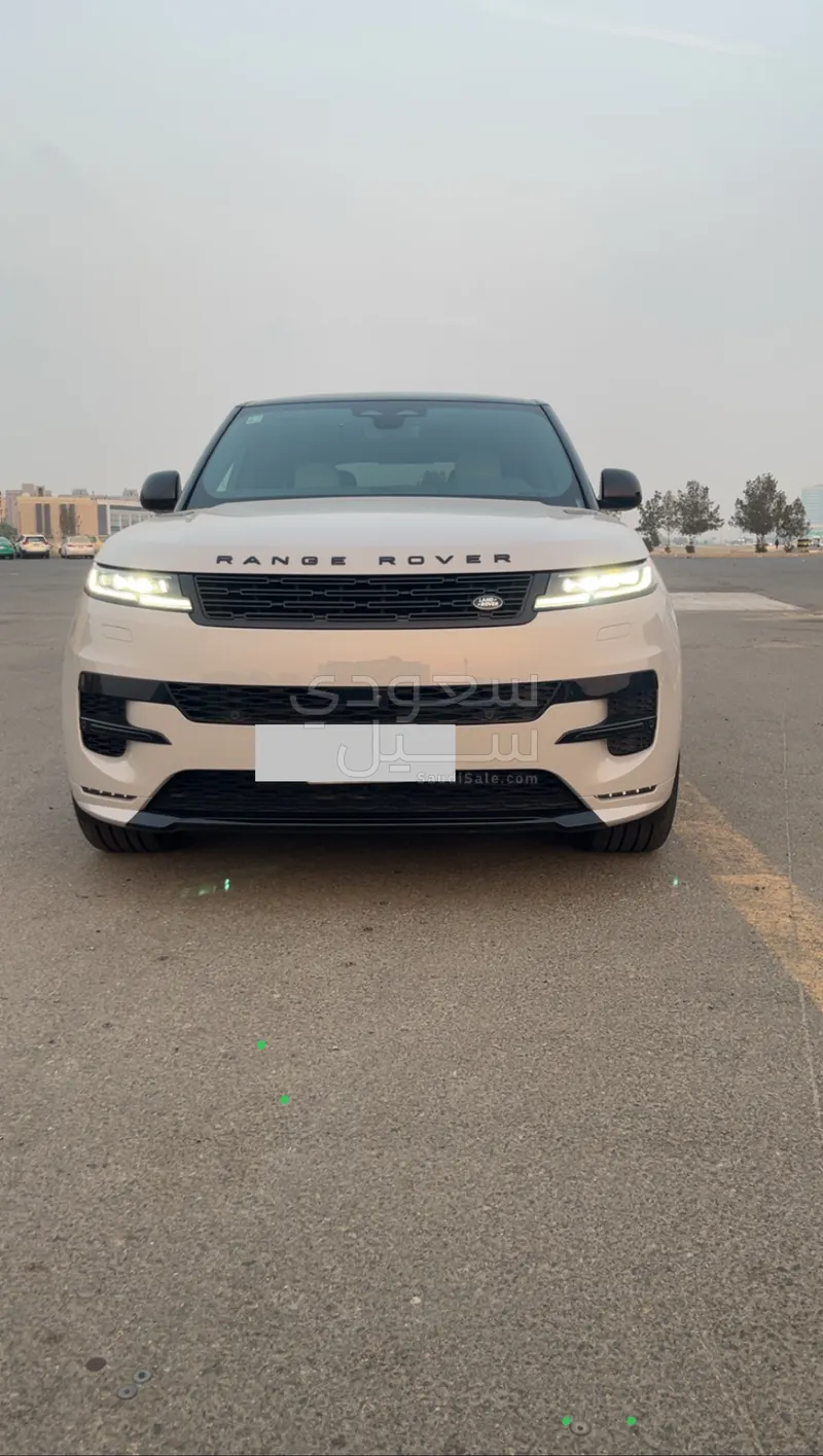 2025 لاند روفر رينج روفر سبورت اس اي ار دايناميك
