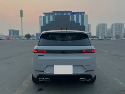 2025 لاند روفر رينج روفر سبورت اس اي ار دايناميك
