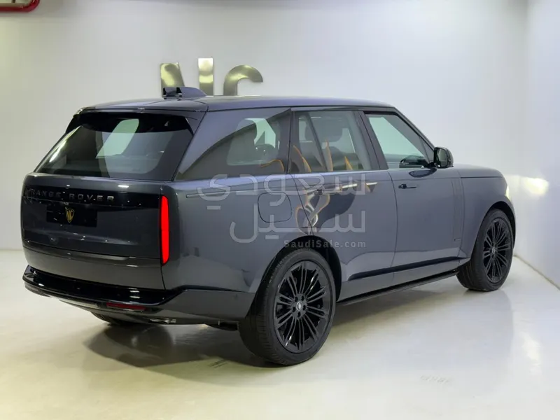 2025 لاند روفر رينج روفر اوتوبيوغرافي