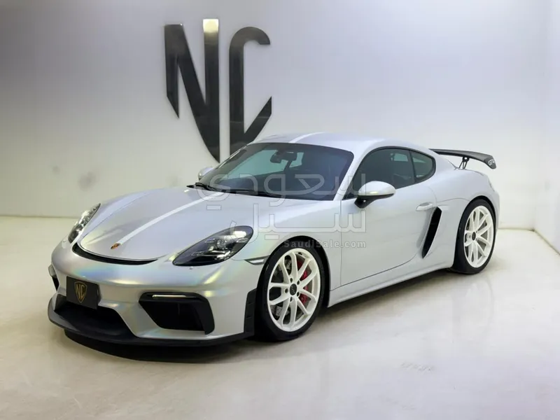 2023 بورش 911 جي تي 4