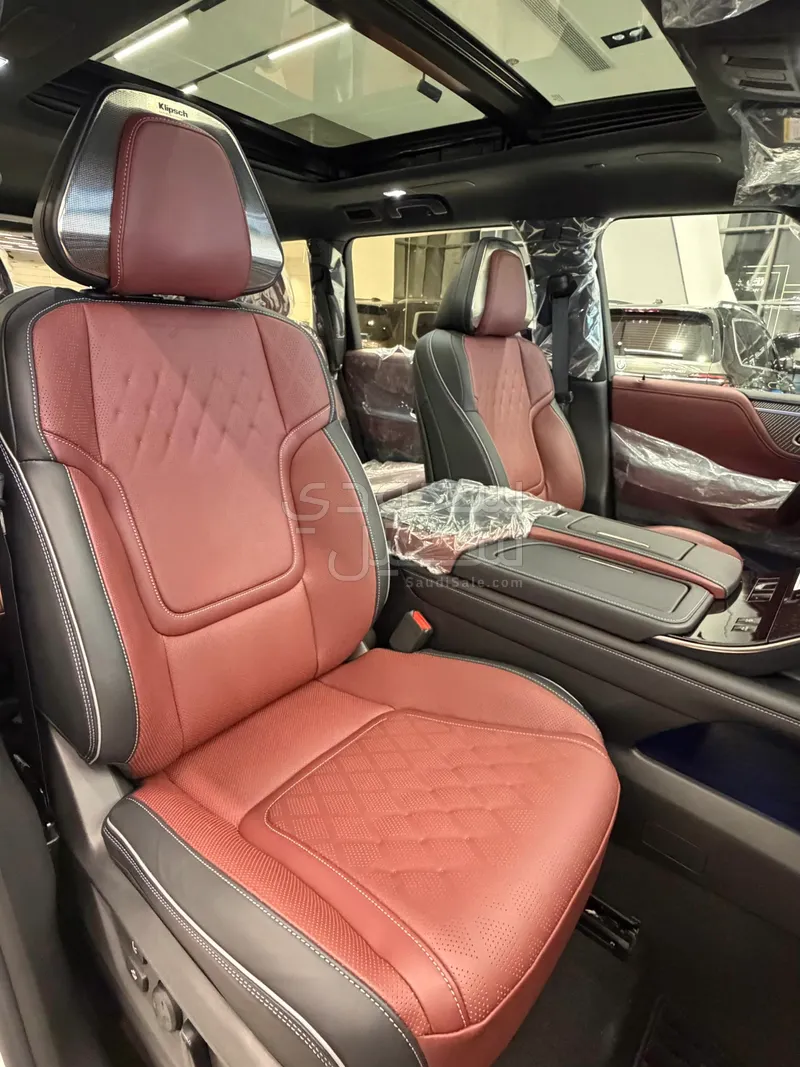 2025 انفينيتي كيو اكس 80