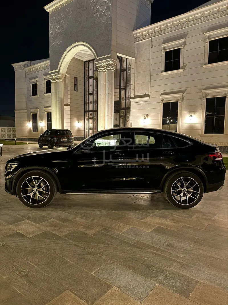 2022 مرسيدس - بنز جي إل سي 200 كوب