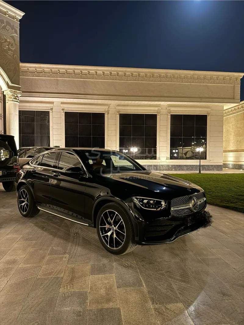 2022 مرسيدس - بنز جي إل سي 200 كوب