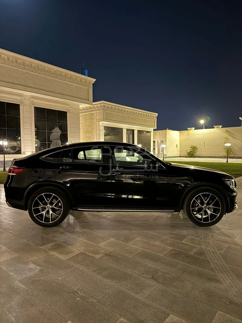 2022 مرسيدس - بنز جي إل سي 200 كوب