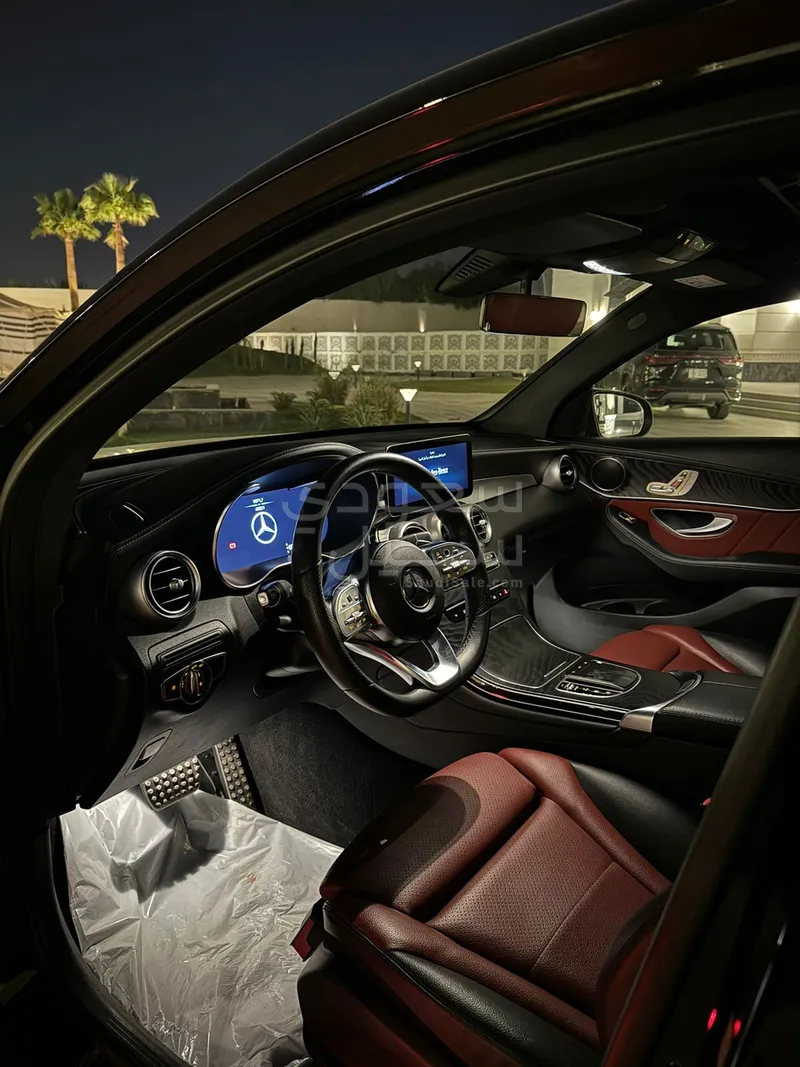 2022 مرسيدس - بنز جي إل سي 200 كوب
