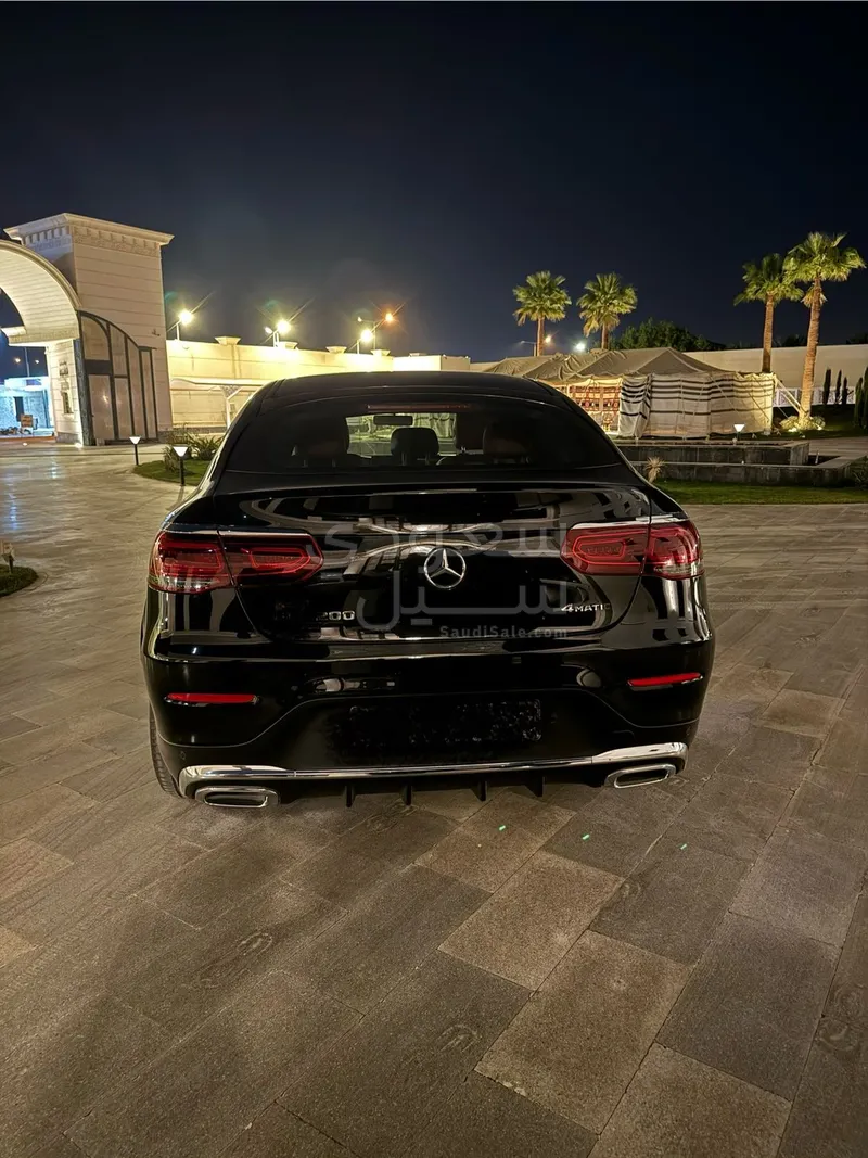 2022 مرسيدس - بنز جي إل سي 200 كوب