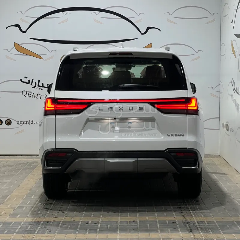 2026 لكزس إل إكس 600