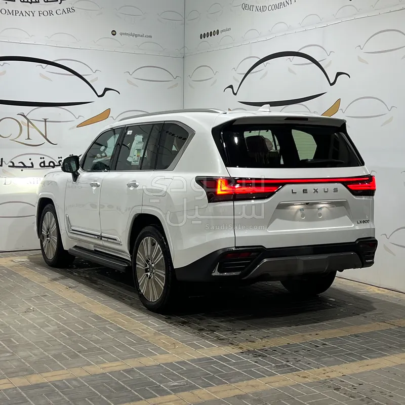 2026 لكزس إل إكس 600