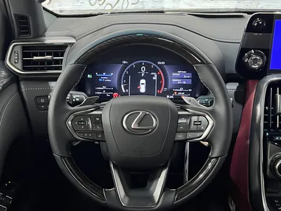 2026 لكزس إل إكس 600