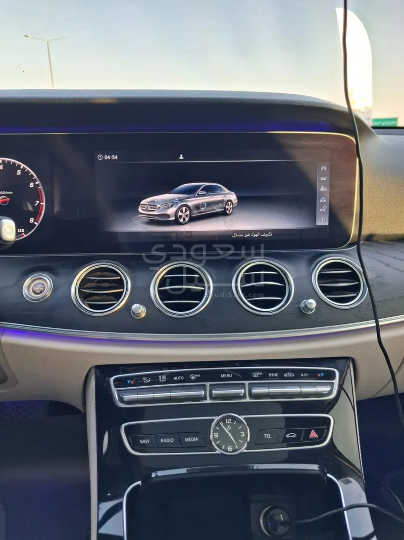 2018 مرسيدس - بنز إي 300