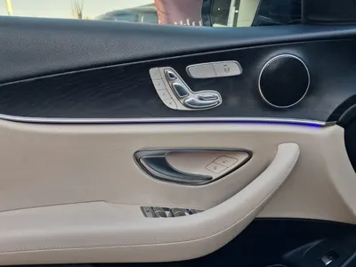 2018 مرسيدس - بنز إي 300