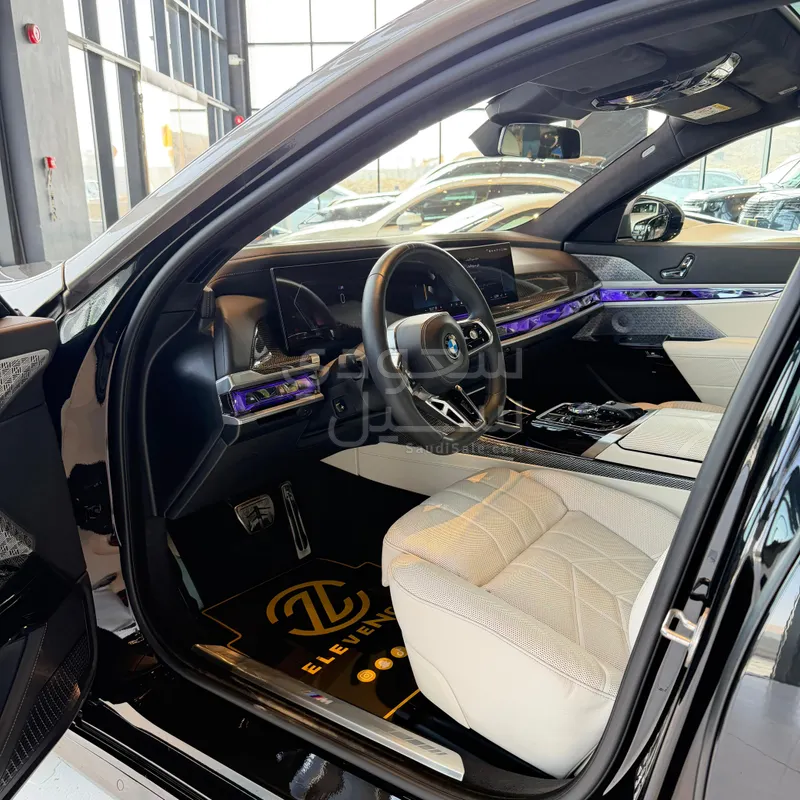 2023 بي ام دبليو الفئة السابعة 760أي