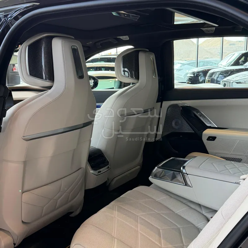 2023 بي ام دبليو الفئة السابعة 760أي