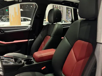 2025 بورش ماكان