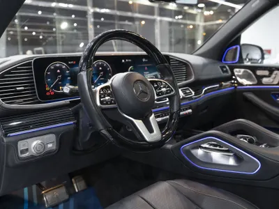 2021 مرسيدس - بنز جي إل إس 600 مايباخ