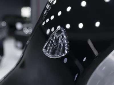 2021 مرسيدس - بنز جي إل إس 600 مايباخ