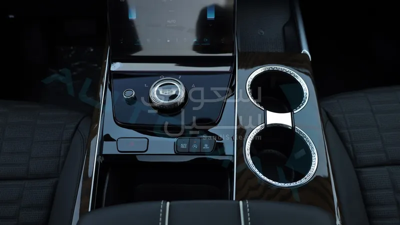 2025 كاديلاك اسكاليد سبورت