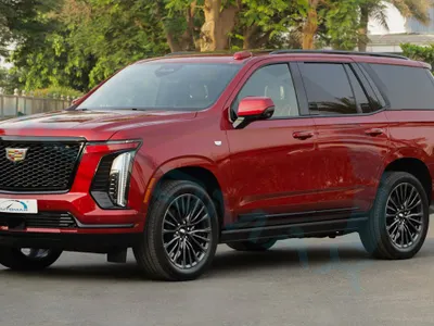 2025 كاديلاك اسكاليد سبورت