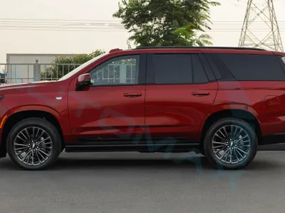 2025 كاديلاك اسكاليد سبورت