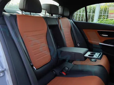 2026 مرسيدس - بنز سي 200 أي إم جي