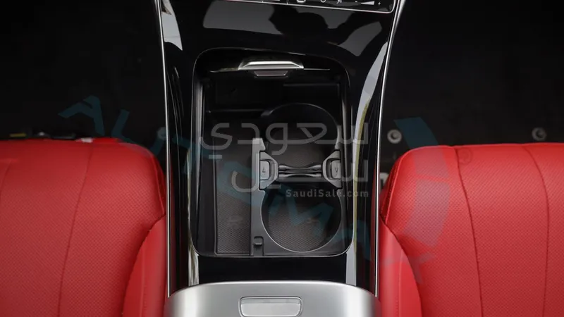 2026 مرسيدس - بنز سي إل إي 200