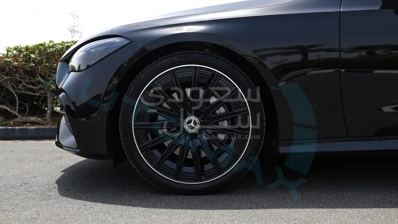 2026 مرسيدس - بنز سي إل إي 200