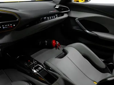 2022 فيراري جي تي بي 296