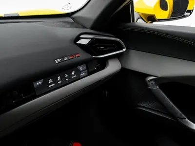 2022 فيراري جي تي بي 296