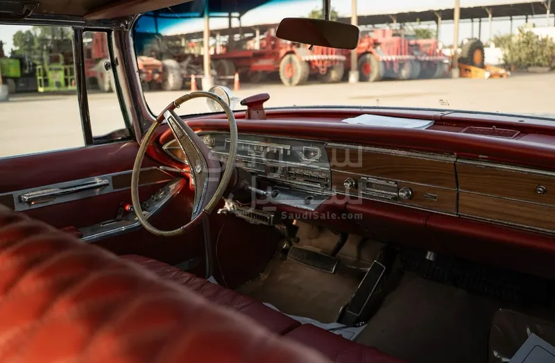 1958 كرايسلر امبريال كروان