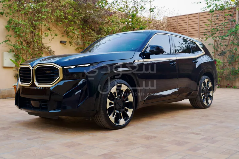 2023 بي ام دبليو اكس ام