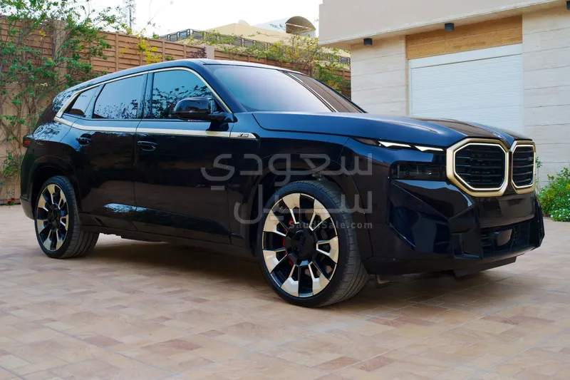 2023 بي ام دبليو اكس ام