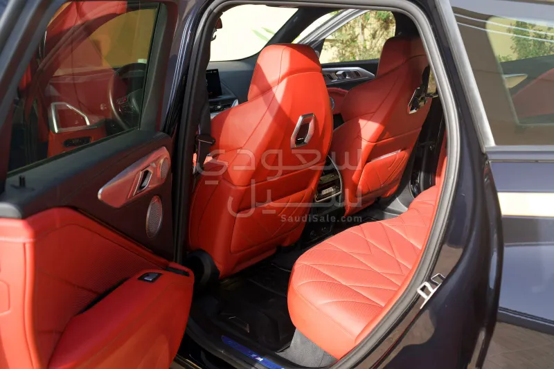 2023 بي ام دبليو اكس ام