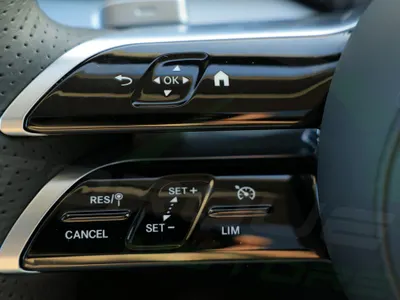 2025 مرسيدس - بنز جي إل إي 450 كوبيه