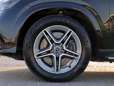 2025 مرسيدس - بنز جي إل إي 450 كوبيه