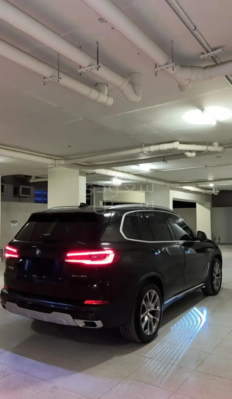 2023 بي ام دبليو الفئة اكس 5 إم