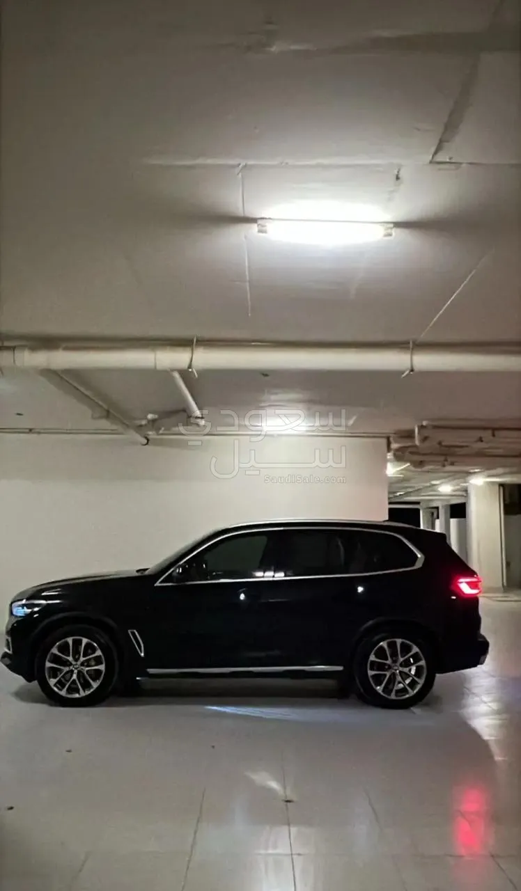 2023 بي ام دبليو الفئة اكس 5 إم