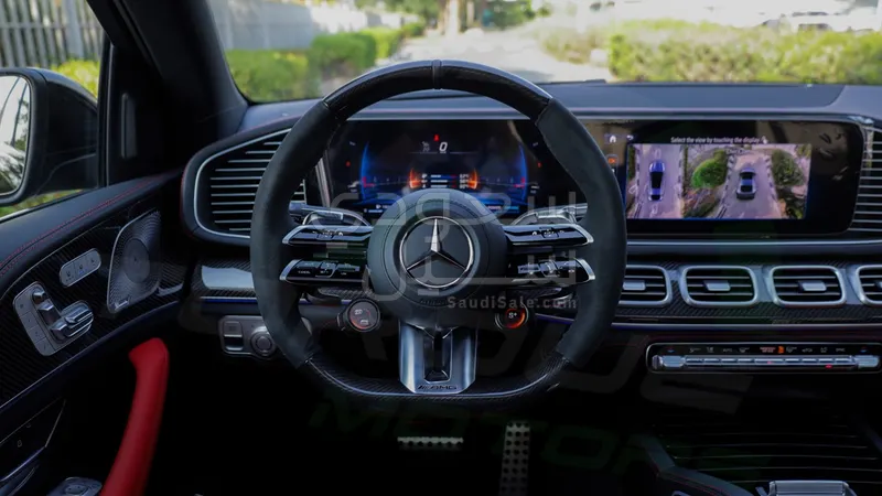 2025 مرسيدس - بنز جي إل إي 53 أي إم جي