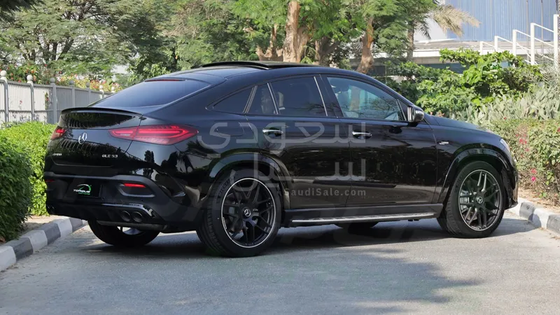 2025 مرسيدس - بنز جي إل إي 53 أي إم جي