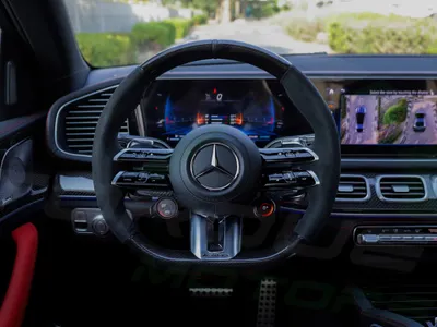 2025 مرسيدس - بنز جي إل إي 53 أي إم جي