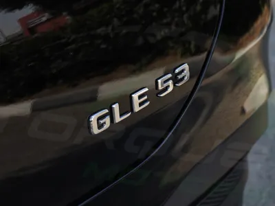 2025 مرسيدس - بنز جي إل إي 53 أي إم جي