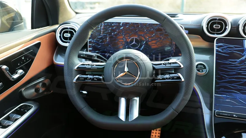 2025 مرسيدس - بنز جي إل سي 200 كوب